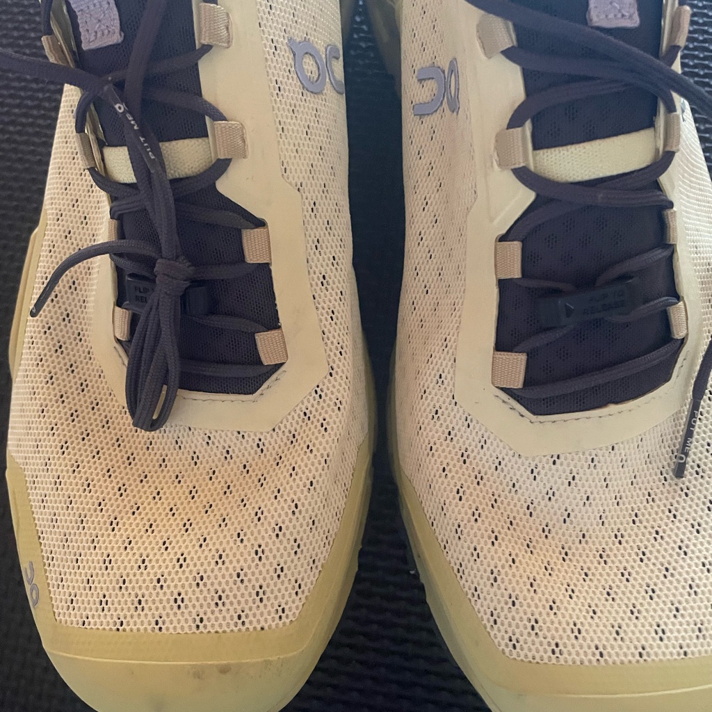 Mens On Cloudultra Brand New
